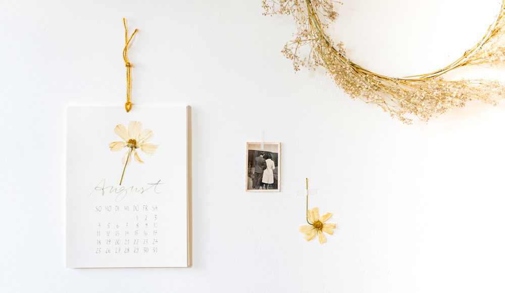 DIY Wandkalender mit gepressten Blumen, Vorlage zum Runterladen