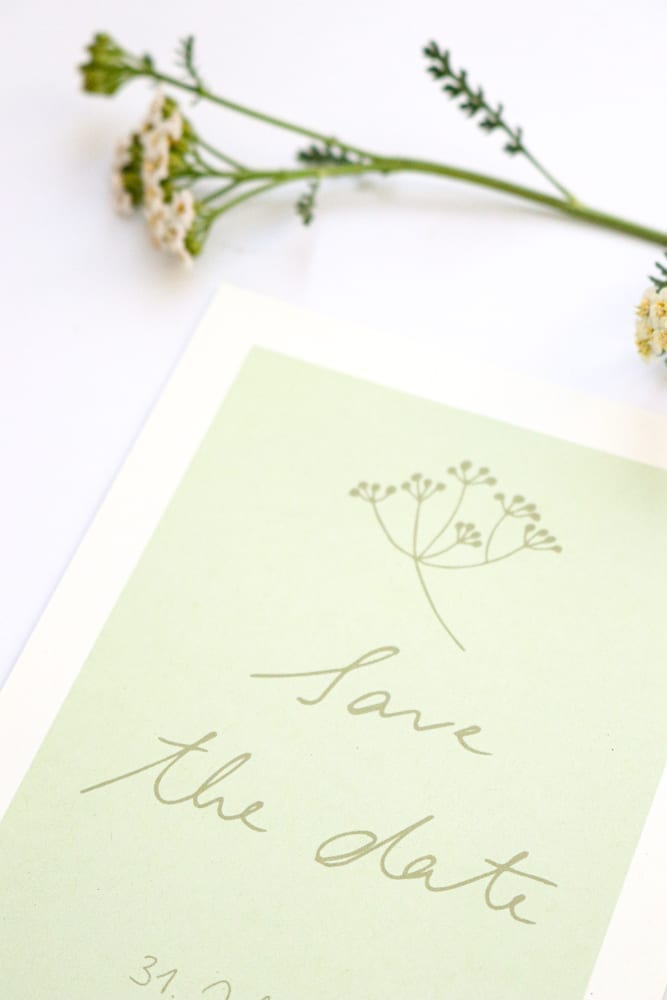 Save the Date Karte SCHAFGARBE florale Hochzeitspapeterie auf Recyclingpapier