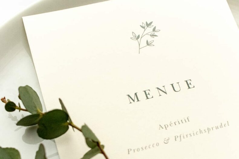 Florale Menükarte JASMIN – Hochzeitspapeterie Recyclingpapier