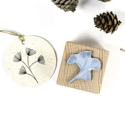 Stempel Lärche Zweig