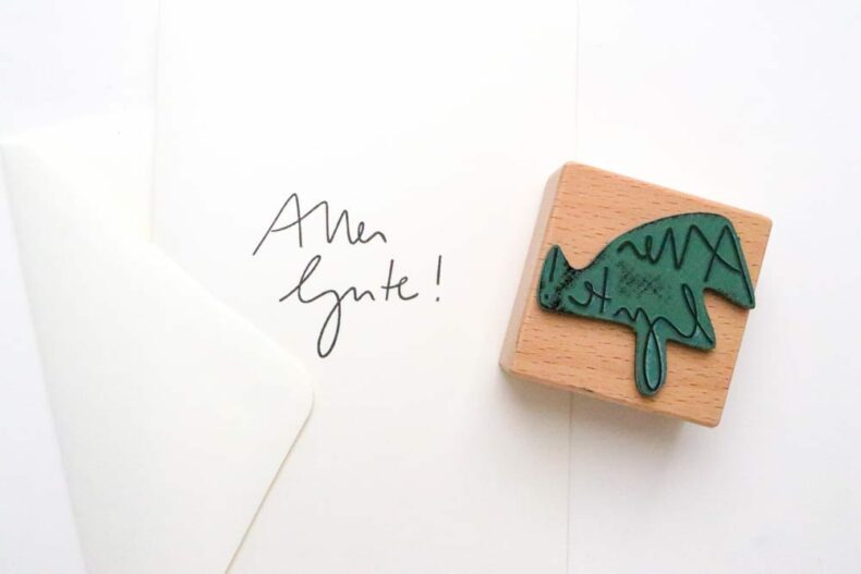 Stempel Handlettering Alles Gute auf Grußkarte gestempelt