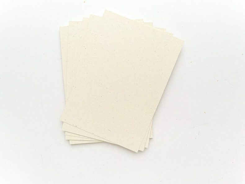 Grusskarten A6 aus Recycling Feinpapier biscuit, creme STUDIO KARAMELO