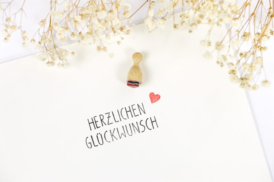 Textstempel Herzlichen Glückwunsch und Herzstempel