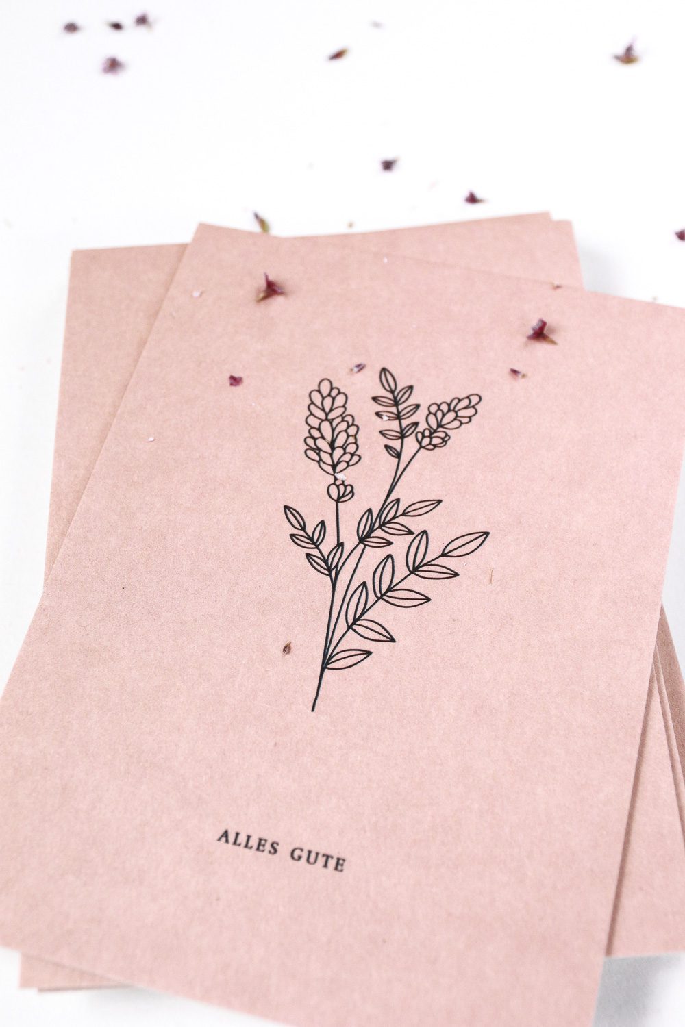 Alles Gute Karte gedruckt auf kräftiger Holzschliffpappe in rosa mit Blüten
