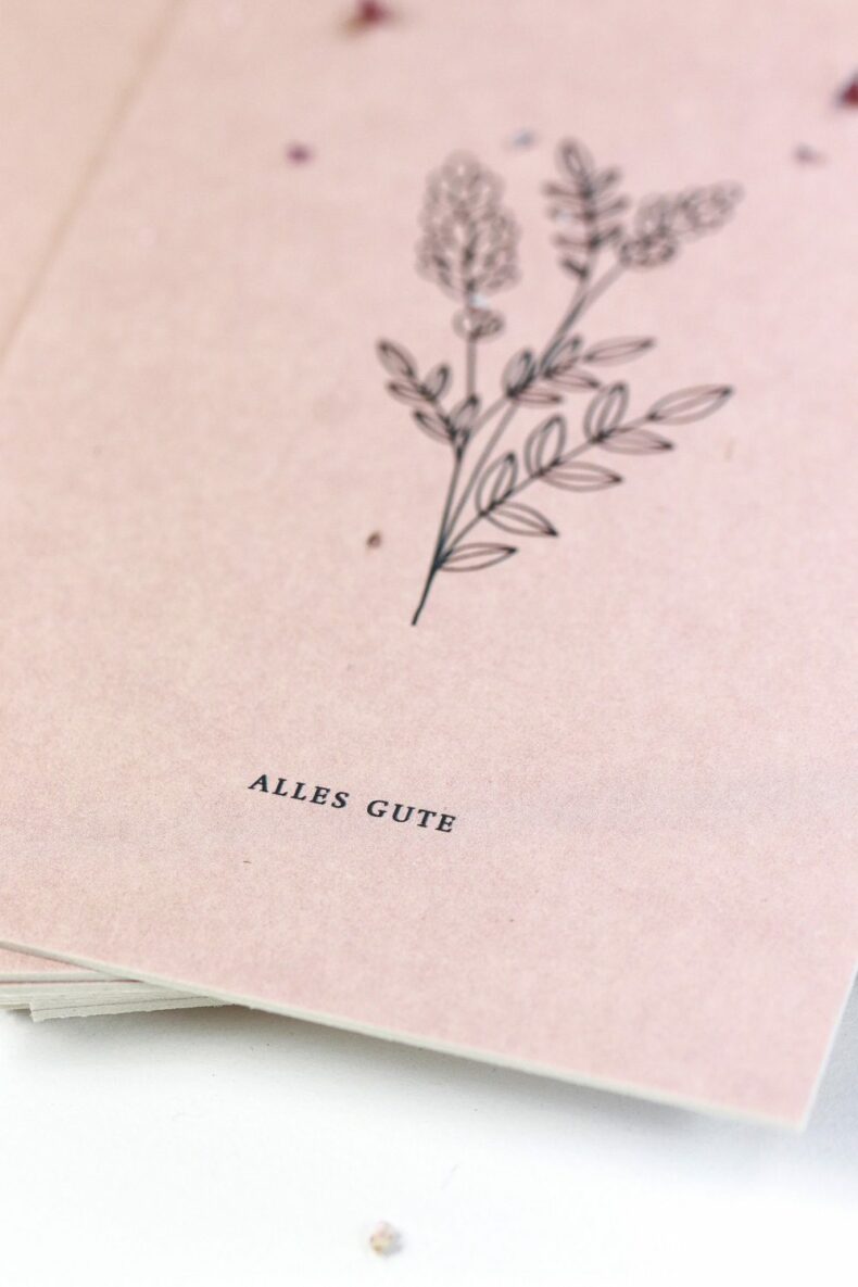 Florale Karte für gute Wünsche in pastell rosa, Detailansicht
