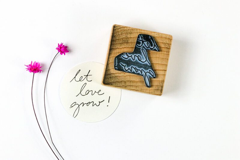 Stempel let love grow für Hochzeit