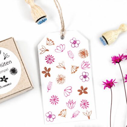 Kleine Blütenstempel in süßer Geschenkbox