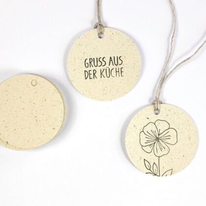 Runde Geschenkanhänger aus Graspapier