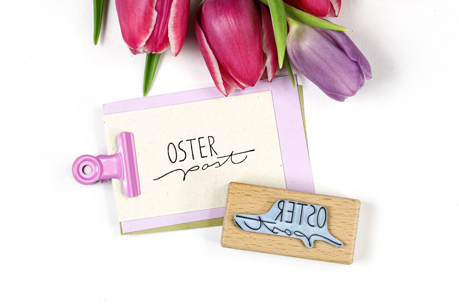 Textstempel für Ostern »Osterpost« auf Anhänger gestempelt