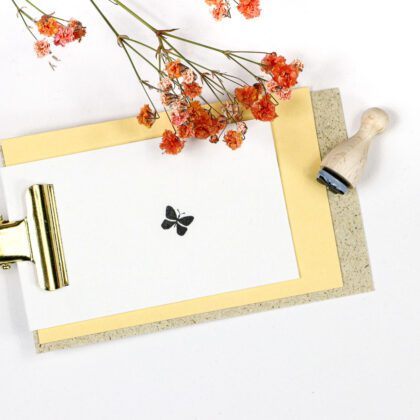 kleiner Schmetterling Stempel auf Anhänger gestempelt